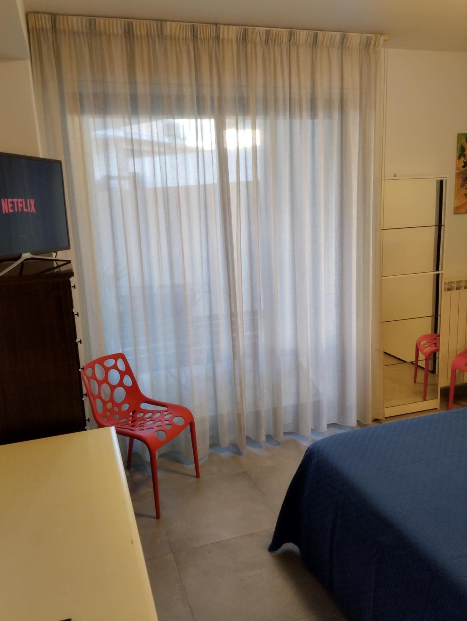 Cavalluccio Marino Apartment อาชิ กัสเตลโล ภายนอก รูปภาพ